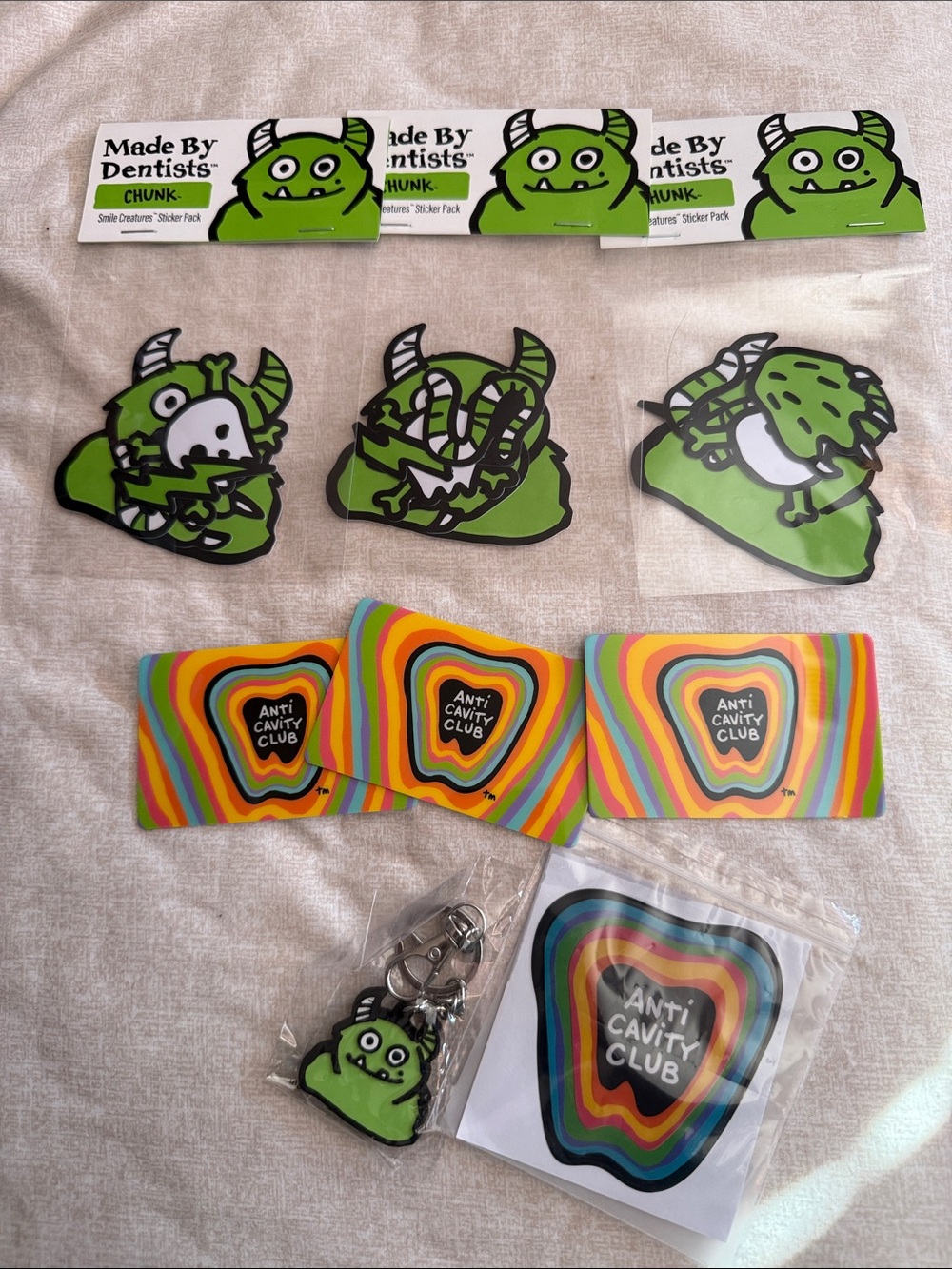 🔥10/$15 Green Monster Sticker Pack, Keychain and Cards